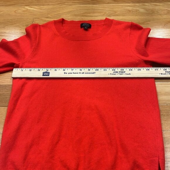 J.crew women’s red 100% cashmere crew neck sweater size medium. - Picture 4 of 7